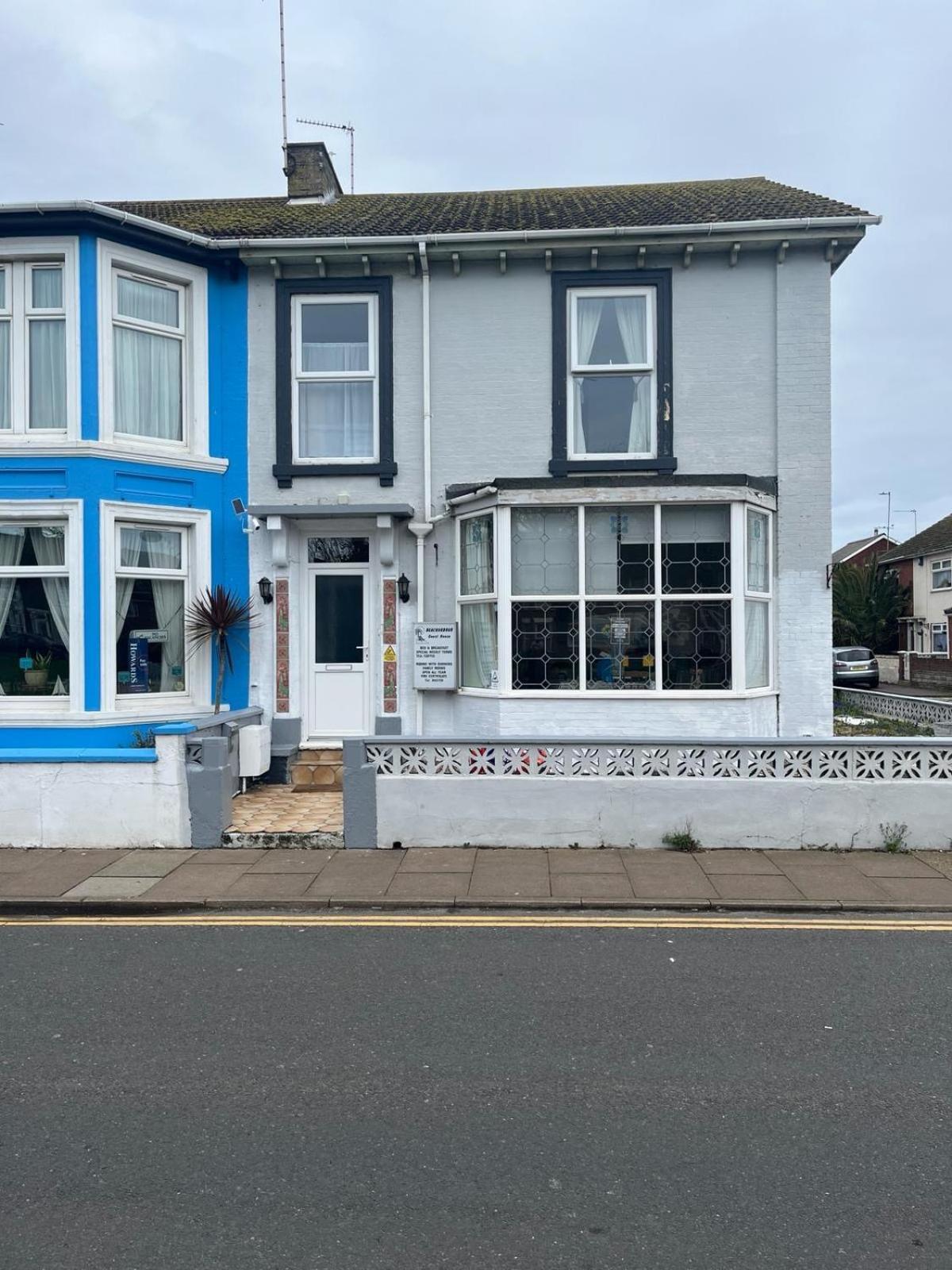 Wizards Crone Hotel Great Yarmouth Exterior photo